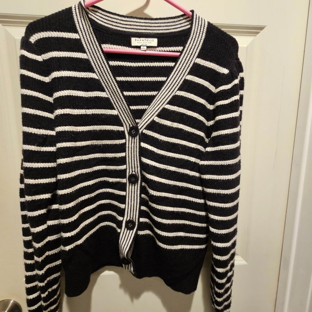 Bagatelle Cardigan size small